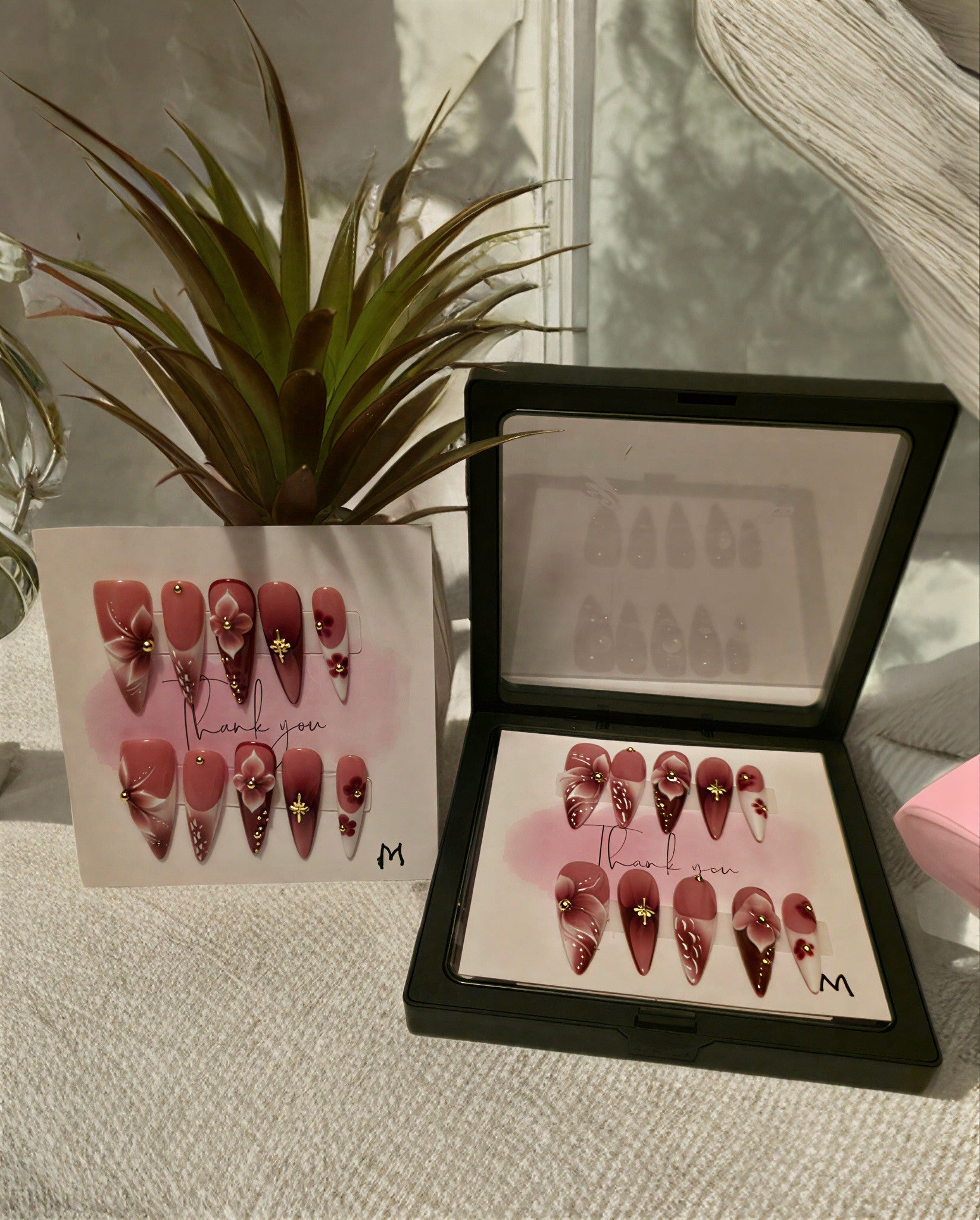 Alurën "Noir Elegance" Nail Sets