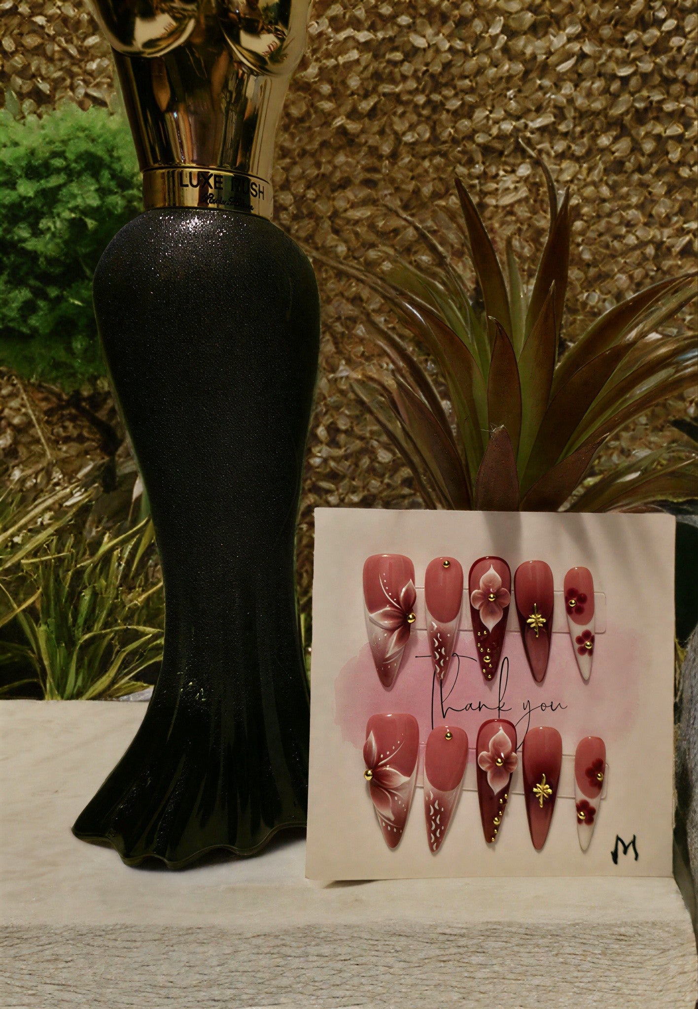 Alurën "Noir Elegance" Nail Sets